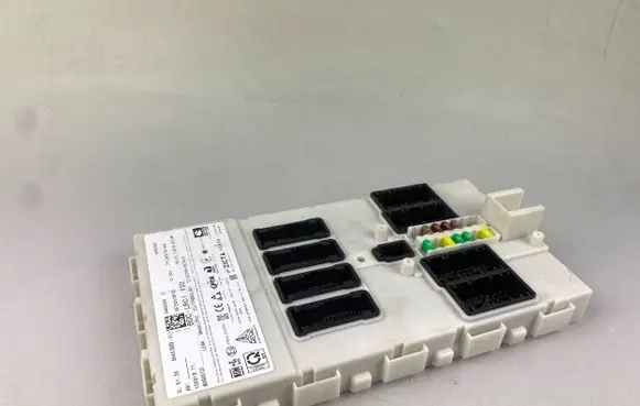 BMW i3 Central body control module 5A40300 BDC-LR01