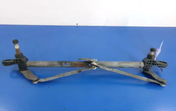Fiat Panda 141 Front wiper linkage and motor
