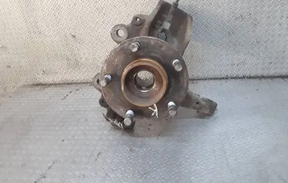 Ford Focus Front wheel hub spindle knuckle 