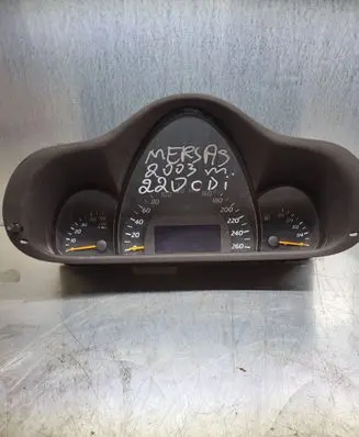 Mercedes-Benz C W203 Speedometer (instrument cluster) 980998088 900211080017