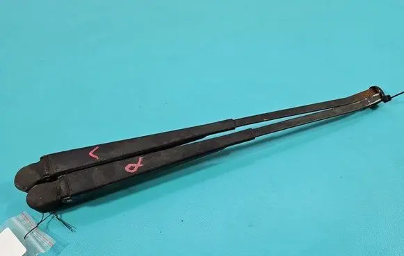 Mercedes-Benz W123 Front wiper blade arm IMPRK1472616