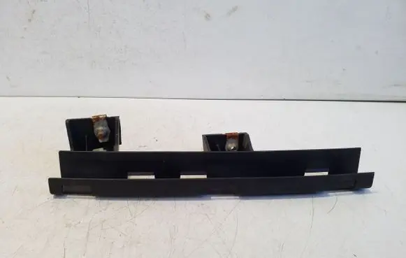 Opel Ampera Rear door windshield rail 61861