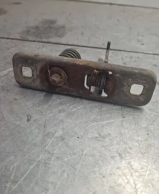 Volkswagen II LT Engine bonnet/hood lock/catch 191823507