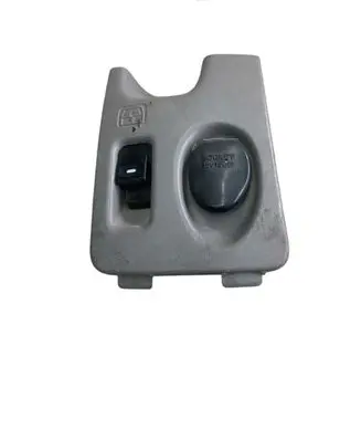 Mitsubishi L200 Cigarette lighter MN173081