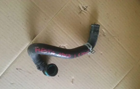 Ford Fiesta Engine coolant pipe/hose