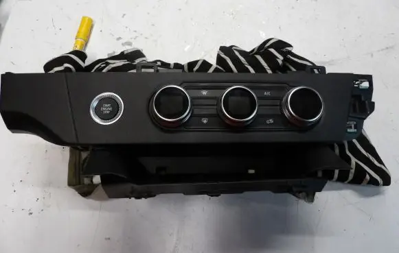 Renault Kangoo III Climate control unit 275106658R