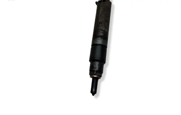 Skoda Octavia Mk1 (1U) Fuel injector 038130202A