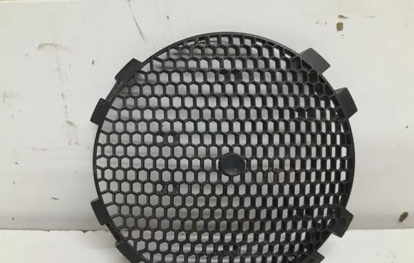Volkswagen Eos Front bumper upper radiator grill 5K0853343