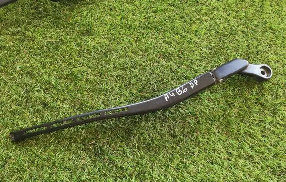 Audi A4 S4 B6 8E 8H Front wiper blade arm