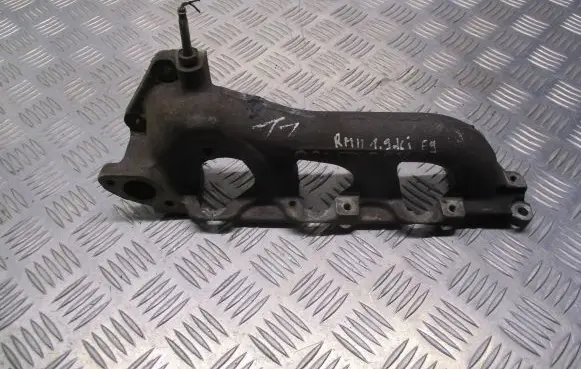 Renault Megane II Exhaust manifold