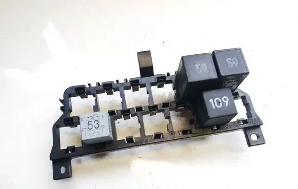 Skoda Octavia Mk1 (1U) Fuse box set 8d0937503e