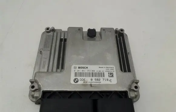 Mini One - Cooper F56 F55 Engine control unit/module 8582719 0281031354 031665860