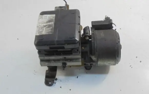Citroen C5 Air suspension compressor 96612851