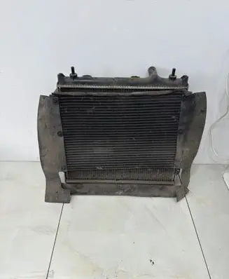 Chrysler PT Cruiser Radiator set 