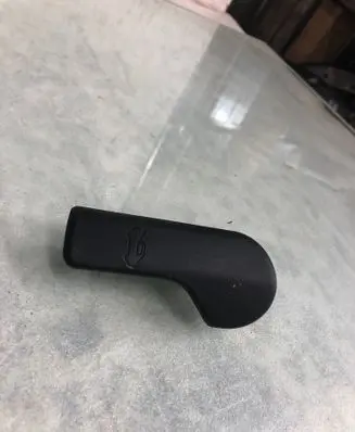 Nissan Qashqai J12 Engine bonnet (hood) release handle 6un0a