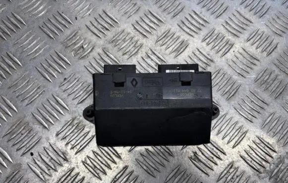 Renault Laguna I Comfort/convenience module 600131577 13491981