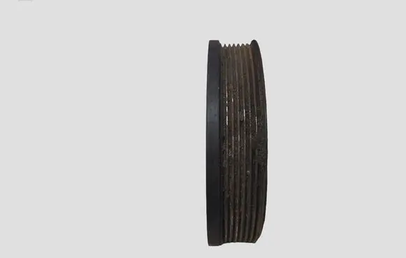 Toyota Avensis T250 Crankshaft pulley 134080R011