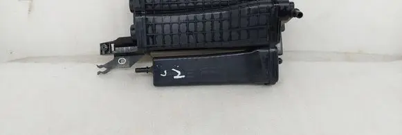 Audi A3 8Y Active carbon filter fuel vapour canister 5WA201801 5Q0196D