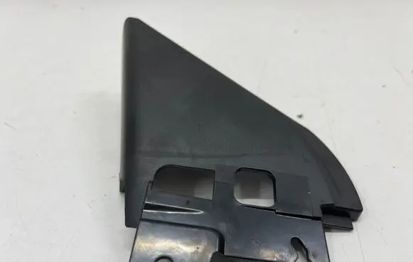 Nissan X-Trail T33 Other front door trim element 802936RA0A