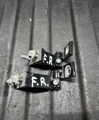 Audi A4 S4 B9 8W Front door hinge set 8W5831404A 8W0831404A A046574