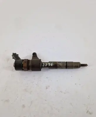 Fuel injector