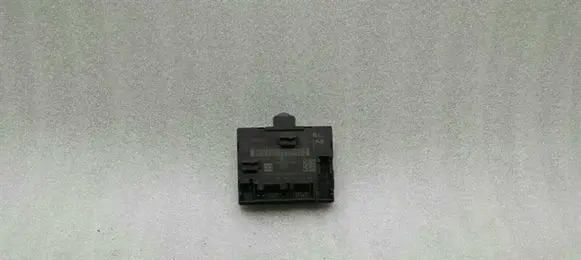 Audi A3 S3 8V Door control unit/module 5Q0959593E