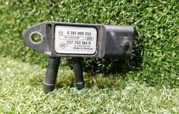 Renault Trafic III (X82) Exhaust gas pressure sensor 227702184R