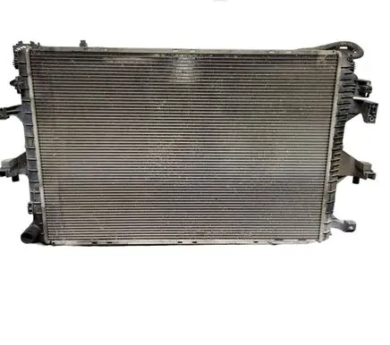 Volkswagen Transporter - Caravelle T5 Coolant radiator 7E0121253A