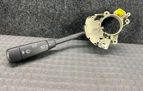 Mercedes-Benz C W203 Wiper control stalk 2035450010