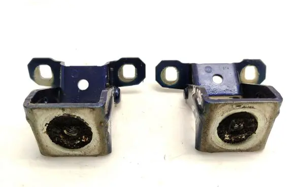 Fiat Bravo Tailgate/trunk/boot hinge 2G574