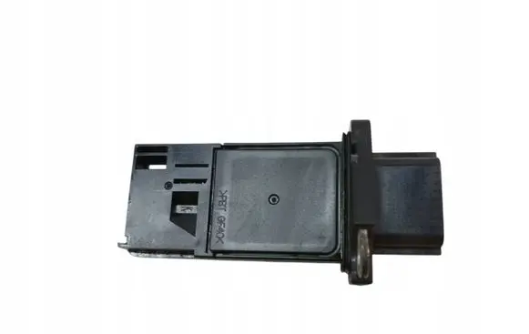 Nissan Juke I F15 Mass air flow meter 226807S000