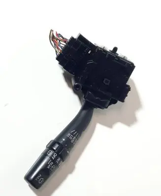 Toyota Avensis T250 Wiper control stalk 8465205170
