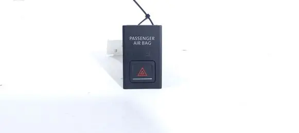 Volkswagen Scirocco Hazard light switch 1K8919234