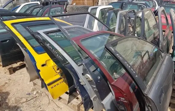 Mazda 323 Front door