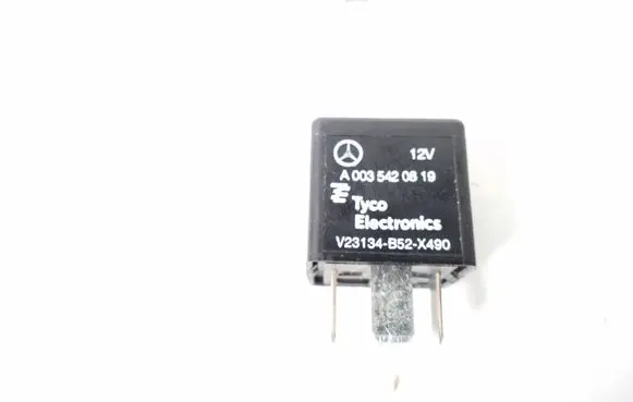Mercedes-Benz SLK R172 Other relay A0035420819