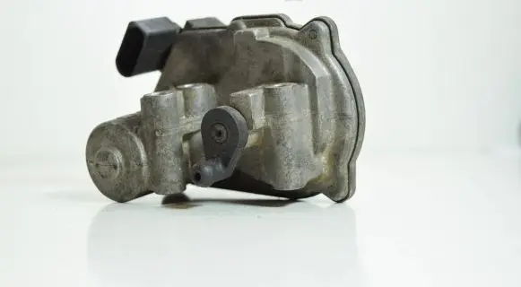 Audi A6 S6 C6 4F Intake manifold valve actuator/motor 059129086E A2C53112910