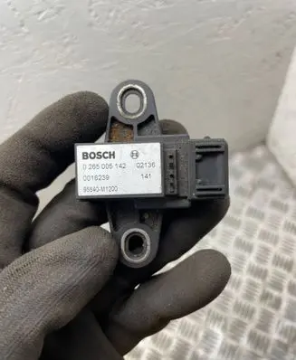 KIA Sorento ESP acceleration yaw rate sensor 0265005142 95640M1200 0016239