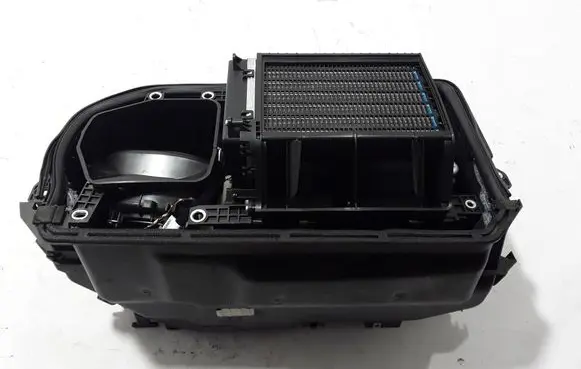 Renault Scenic E-Tech V Interior heater climate box assembly 272605MZ0A