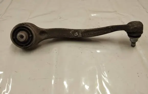 Mercedes-Benz C AMG W205 Front lower control arm/wishbone A20501RE