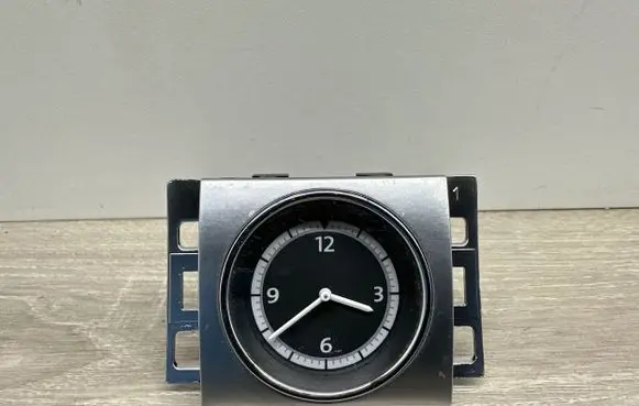 Volkswagen PASSAT CC Clock 3C8919204A 2358166