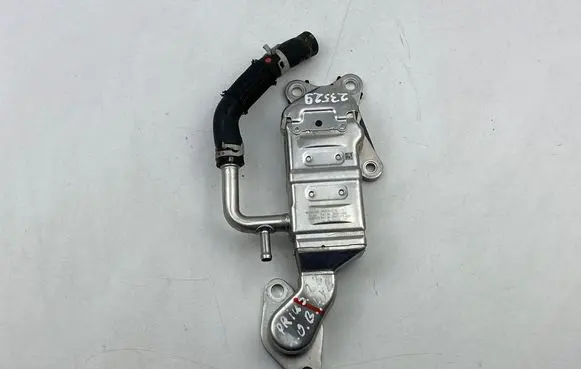 Toyota Prius xw60 EGR valve cooler 2568024030