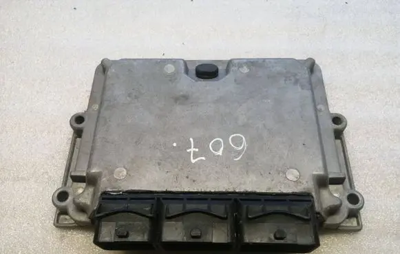 Peugeot 607 Engine control unit/module 9639863180 0261206742 574640