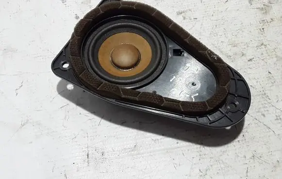 Volvo S90, V90 Front door high frequency speaker 31489256