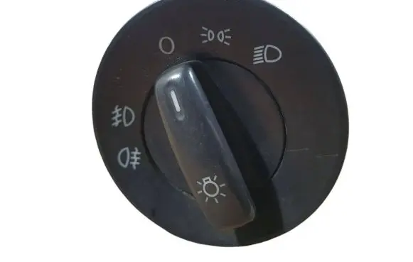 Skoda Octavia Mk2 (1Z) Light switch 1Z0941431G
