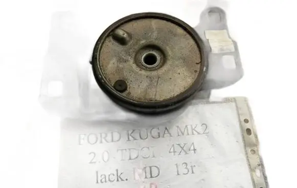 Ford Kuga II Engine mounting bracket 33DD115Z