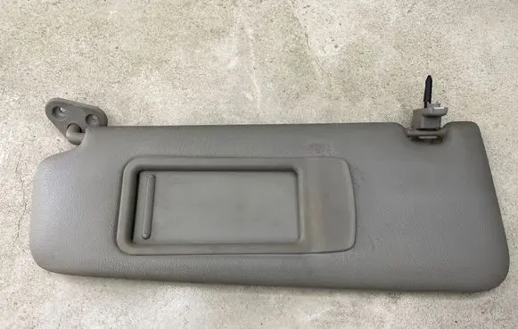 BMW 3 E90 E91 Sun visor
