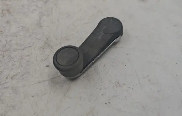 Audi 80 90 B2 Front door window winding handle