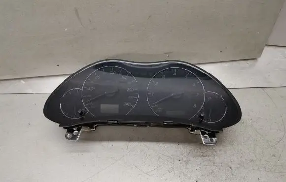 Toyota Avensis T250 Speedometer (instrument cluster) 8380005531 MB2574206720