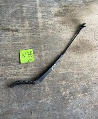 Volkswagen Sharan Front wiper blade arm 7M3955410