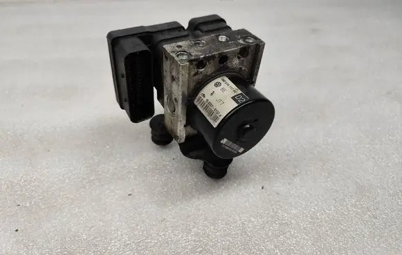 Audi A3 S3 8L ABS Pump 1K0907379AF 000404913D0 10097003213